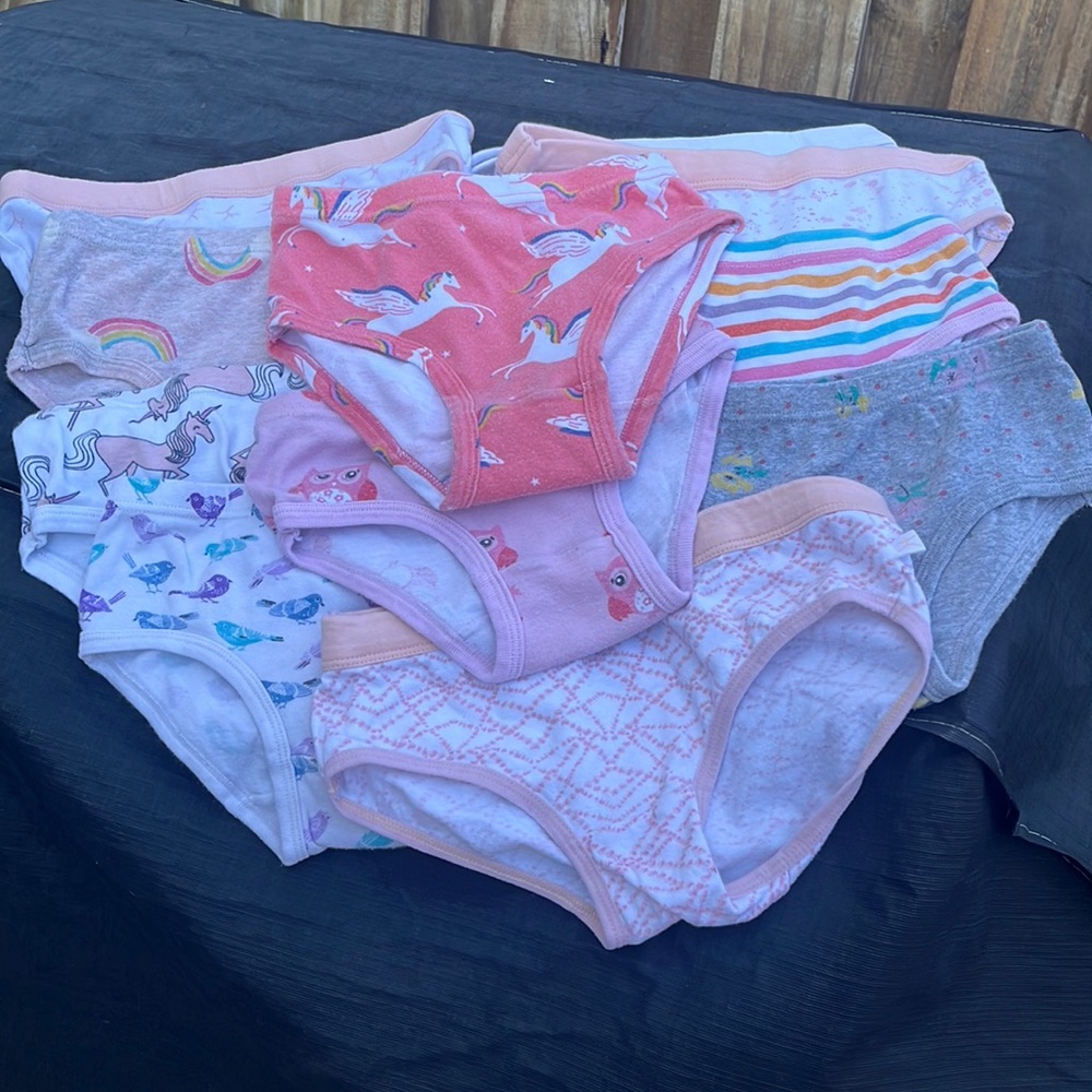 11 underwear for girl of 5-6 years old  100 % cotton